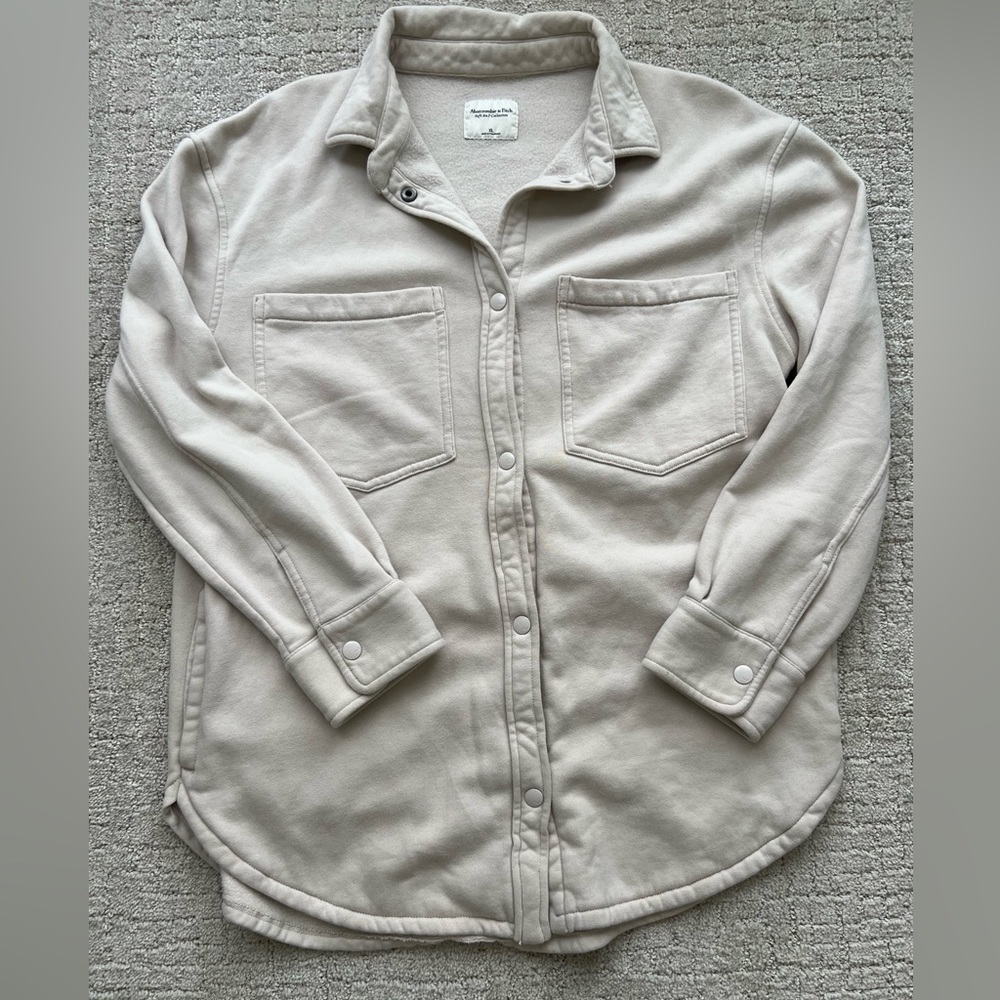 NWOT Abercrombie & Fitch Soft A&F Cream Fleece Shirt Jacket